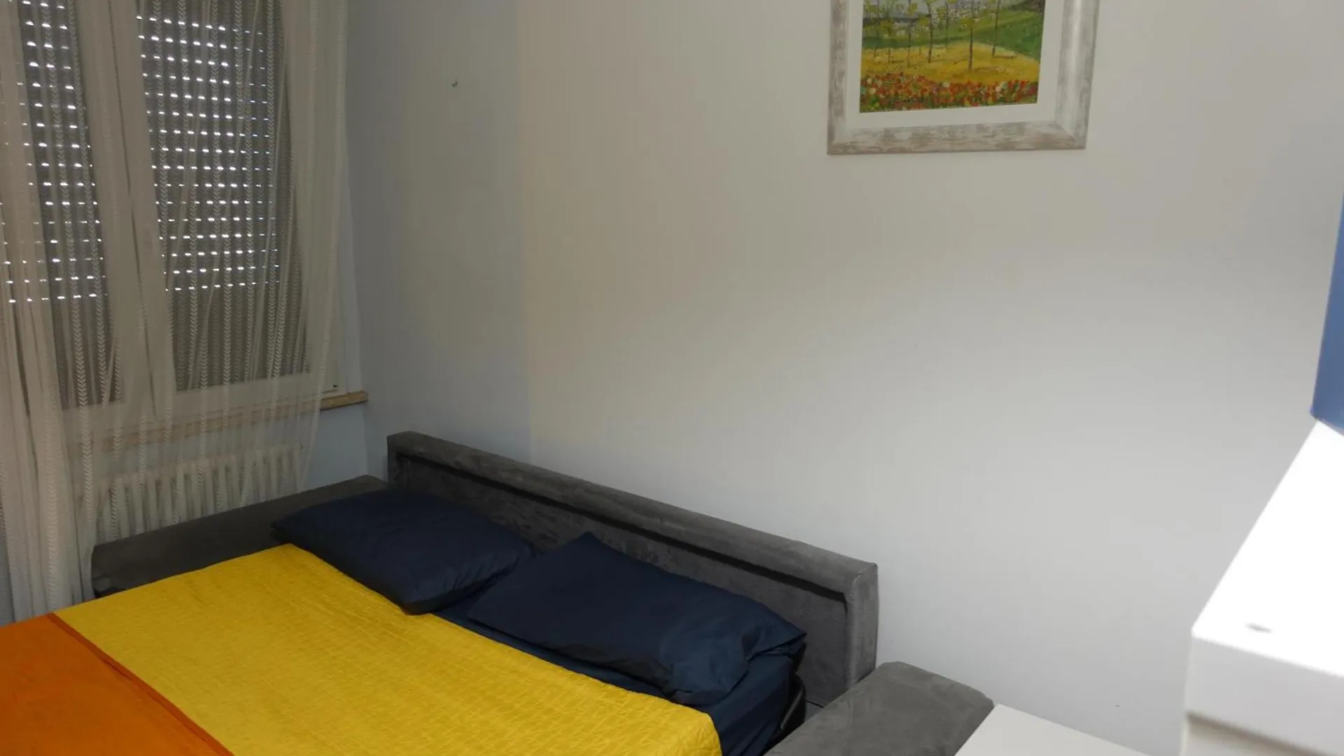Academia Hotel Cremona 0*,